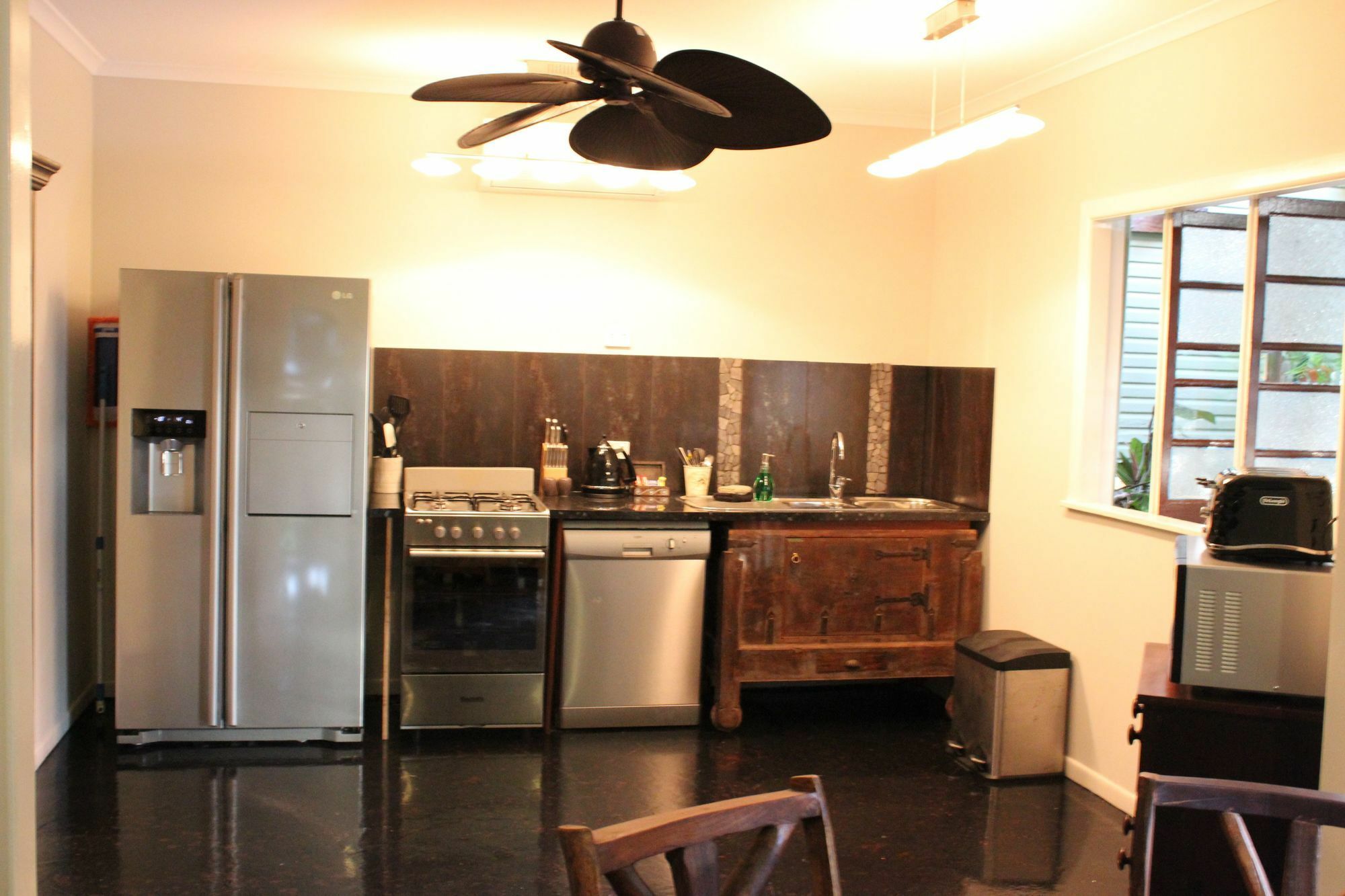 Aparthotel Five 3 Five à Urangan Extérieur photo