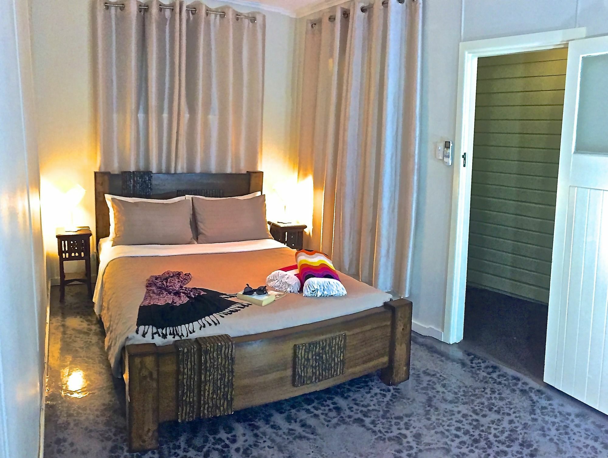 Aparthotel Five 3 Five à Urangan Extérieur photo